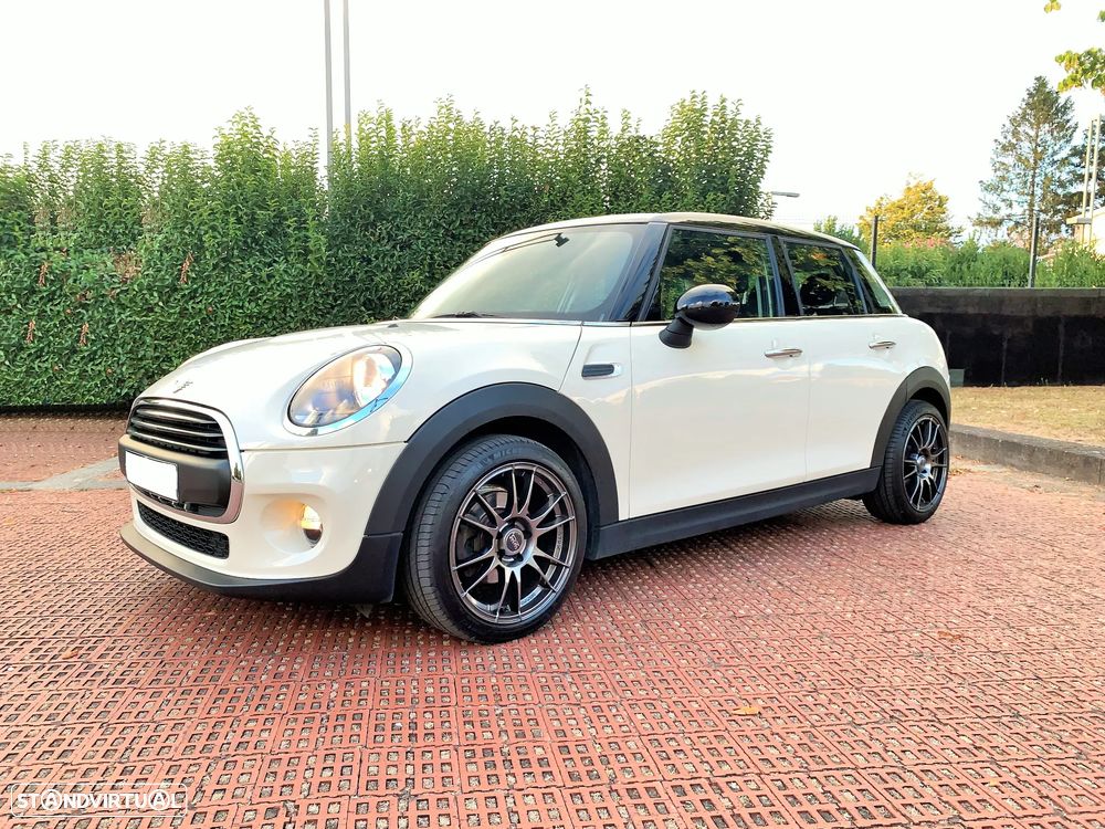 MINI 5 Portas One D - 20