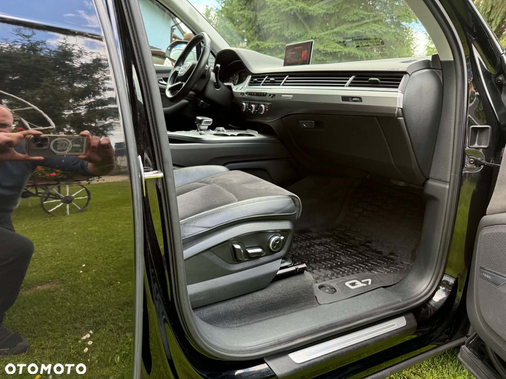 Audi Q7 3.0 TDI ultra Quattro Tiptronic - 18
