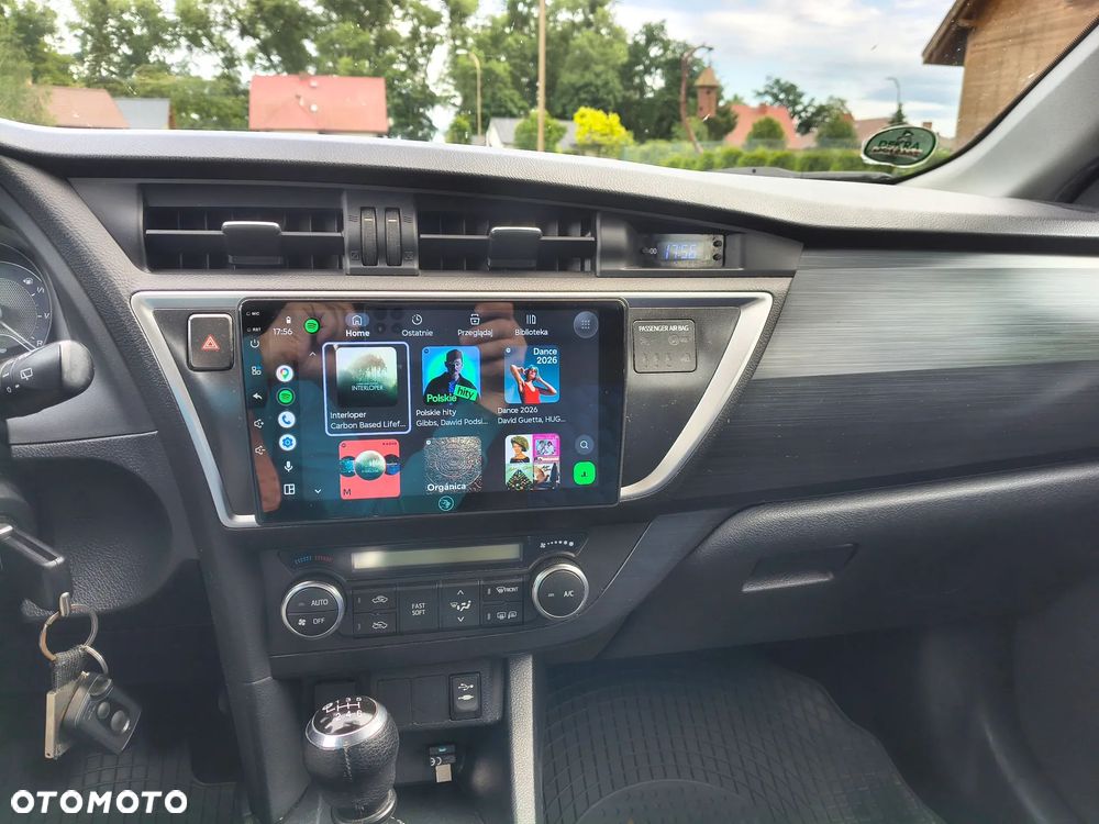 Toyota Auris 1.4 D-4D Active - 8