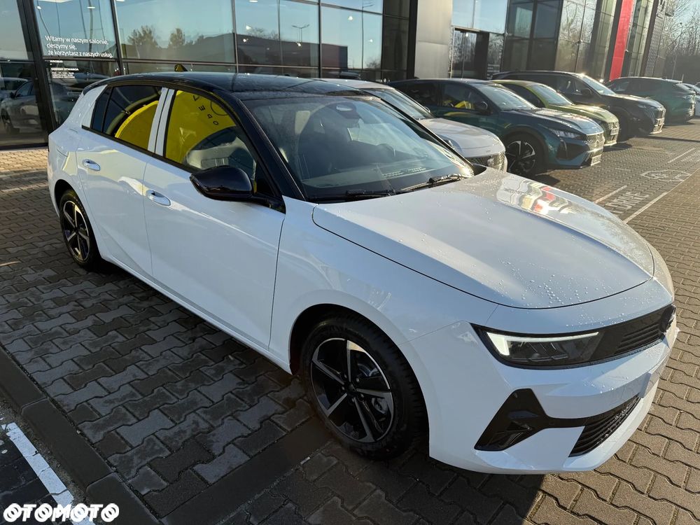 Opel Astra 1.2 T GS S&S - 3