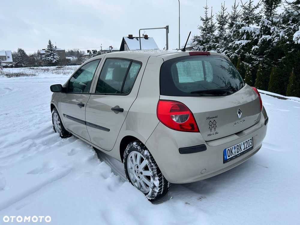 Renault Clio - 4