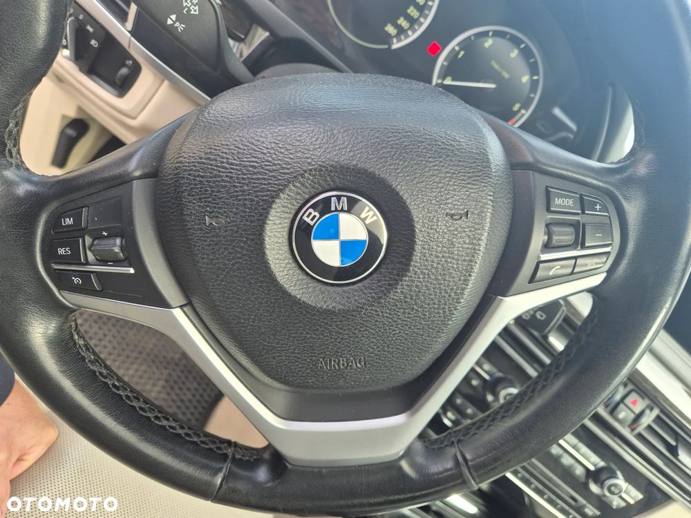 BMW X5 - 25