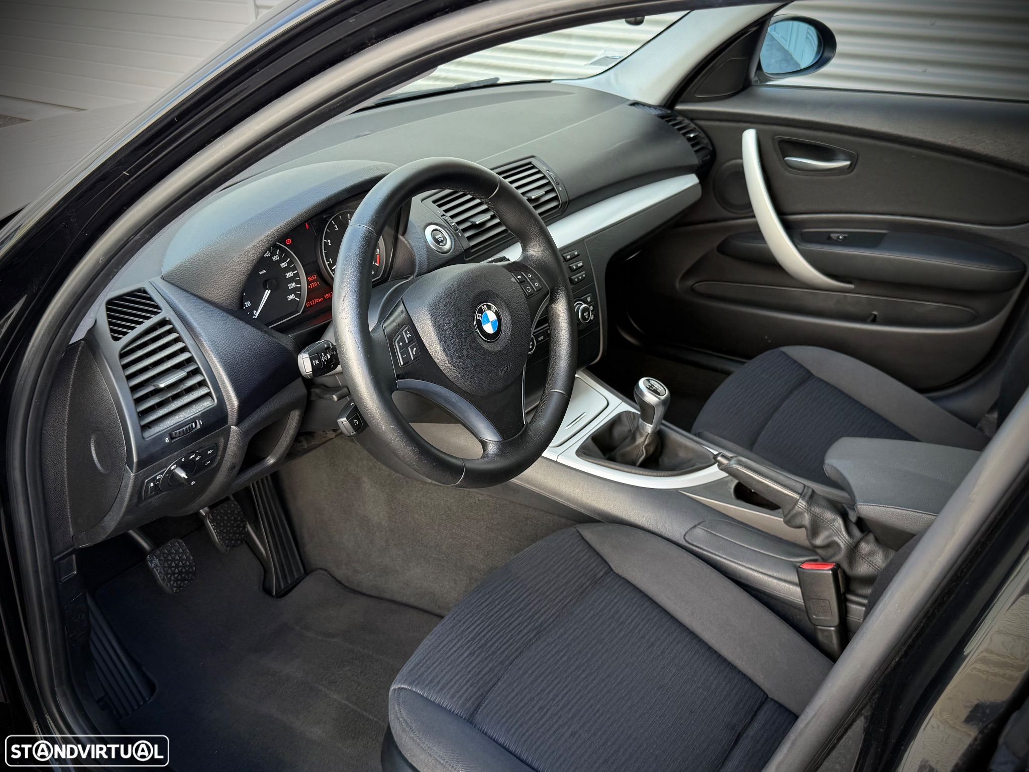 BMW 116 i Lifestyle - 7