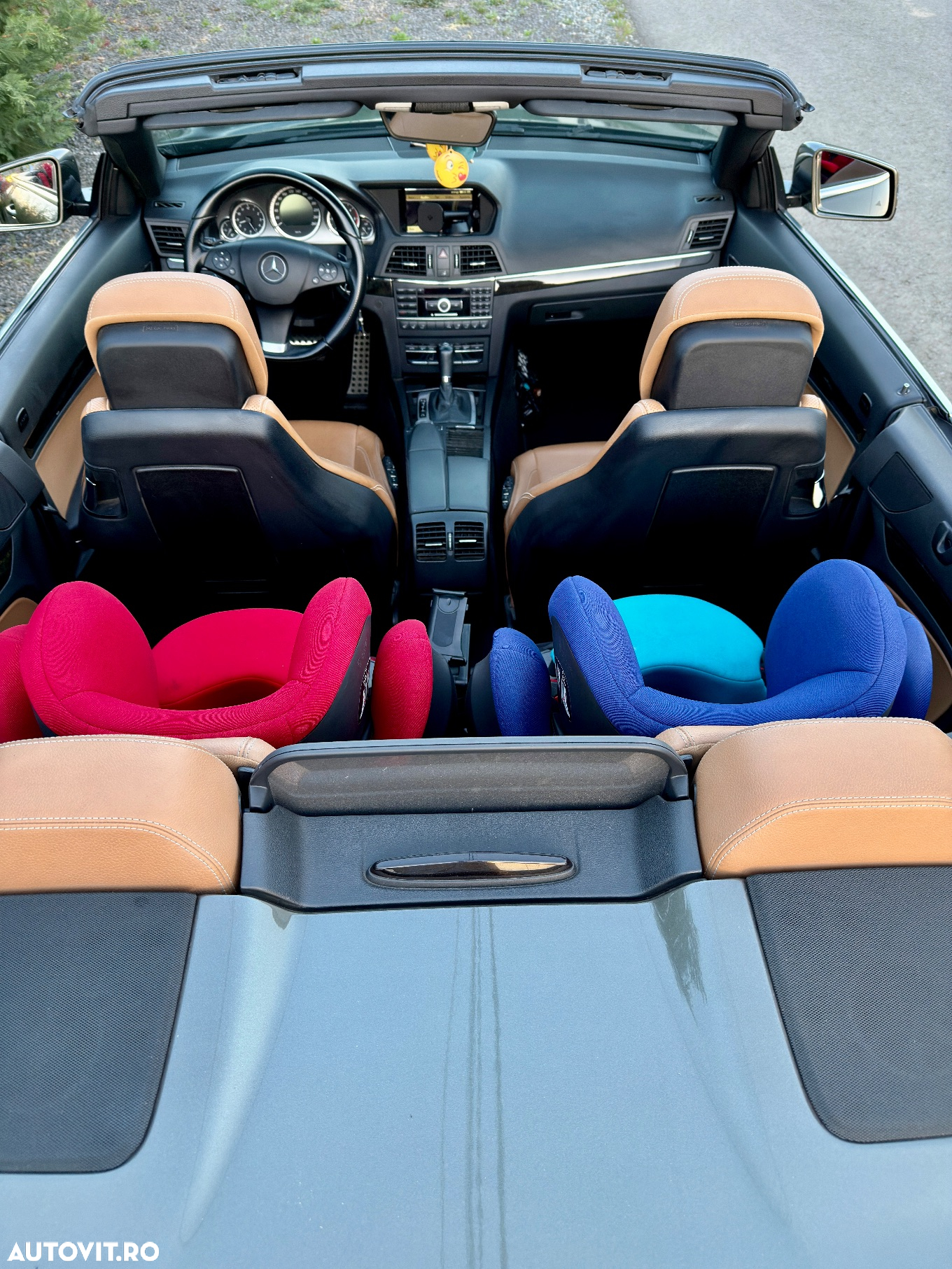 Mercedes-Benz E - 16