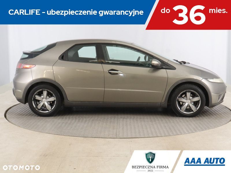 Honda Civic - 8