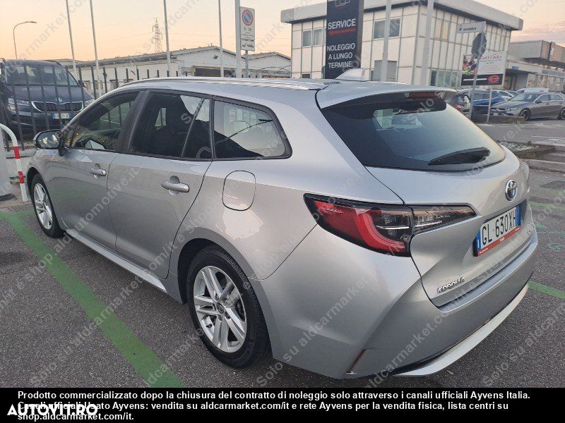 Toyota Corolla 1.8 HSD Business - 3