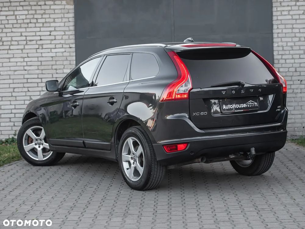 Volvo XC 60 - 8