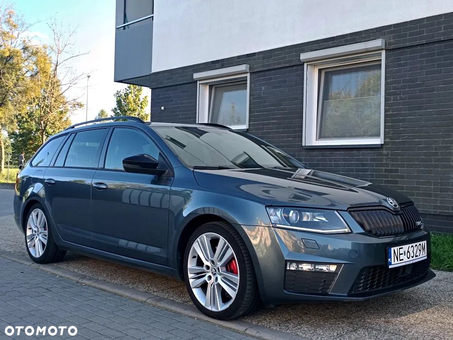 Skoda Octavia 2.0 TDI DSG RS - 12