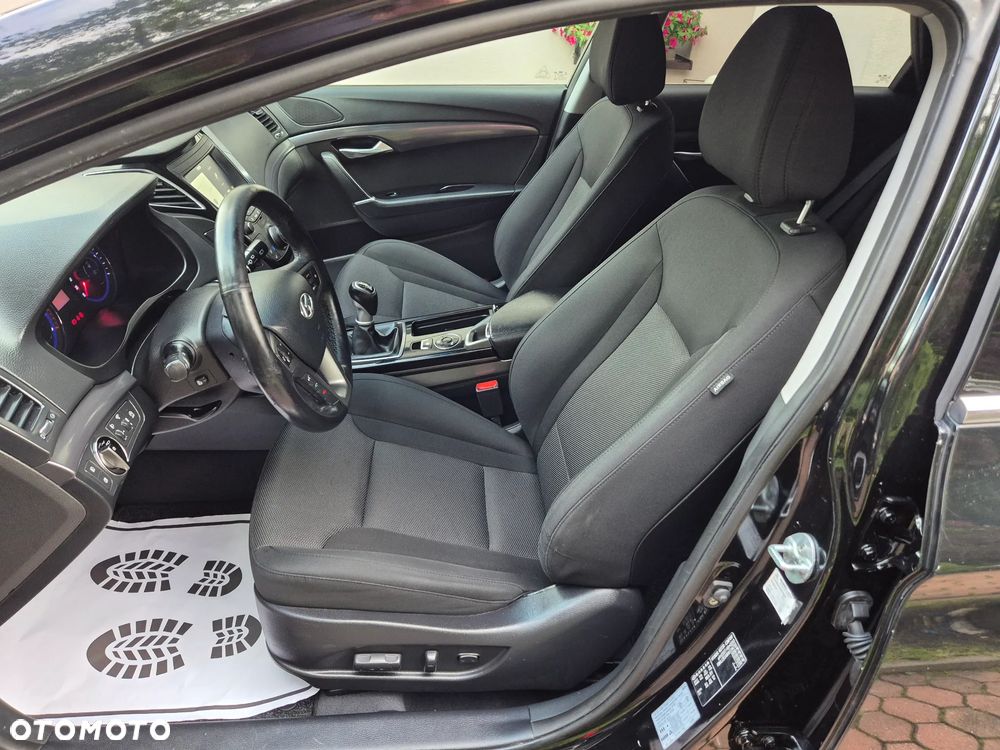 Hyundai i40 i40cw 1.6 Fifa World Cup Edition - 8
