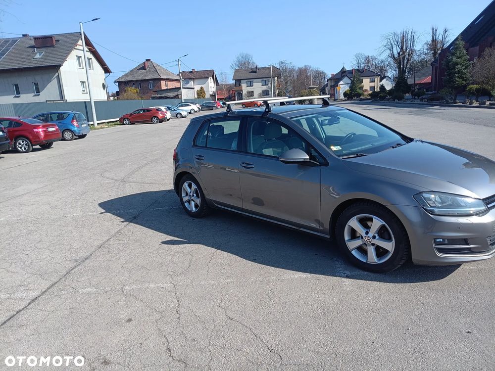 Volkswagen Golf 1.4 TSI BMT Comfortline - 11