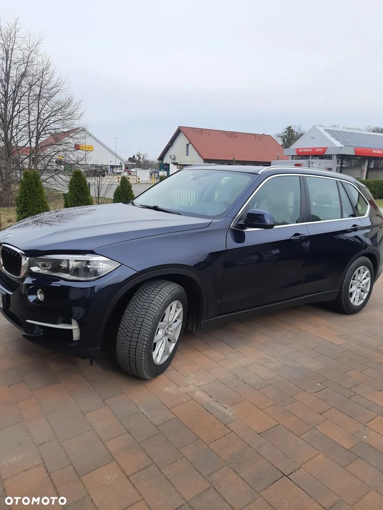 BMW X5 xDrive30d Sport-Aut - 4