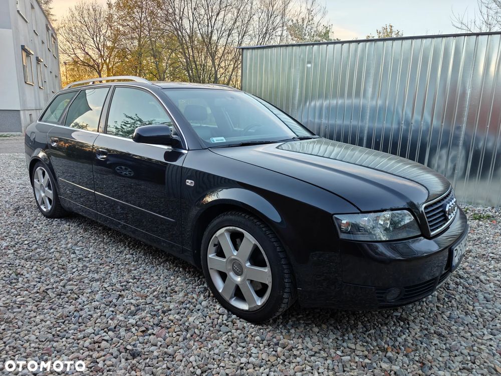 Audi A4 Avant - 1