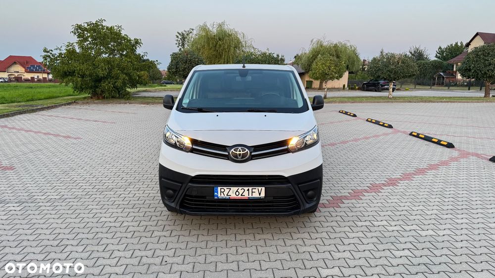 Toyota Proace - 2