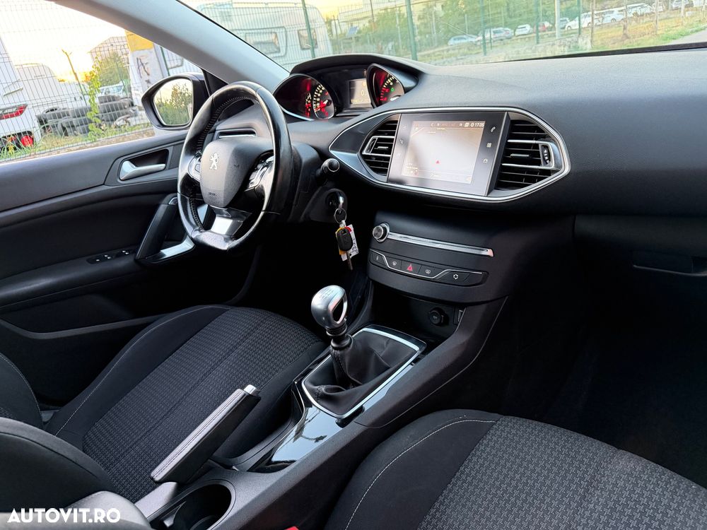 Peugeot 308 BlueHDi 130 Stop & Start Active Business-Paket - 5