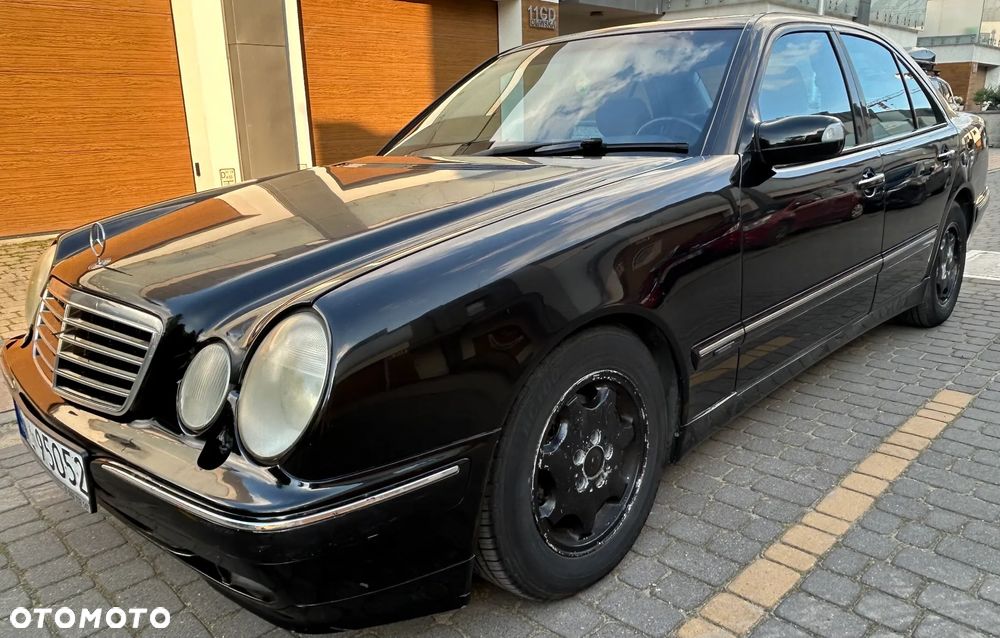 Mercedes-Benz Klasa E 240 Avantgarde - 3