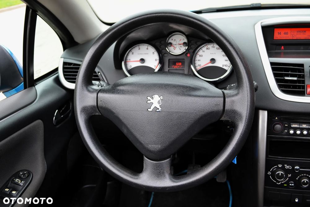 Peugeot 207 CC 1.6 Intense - 23