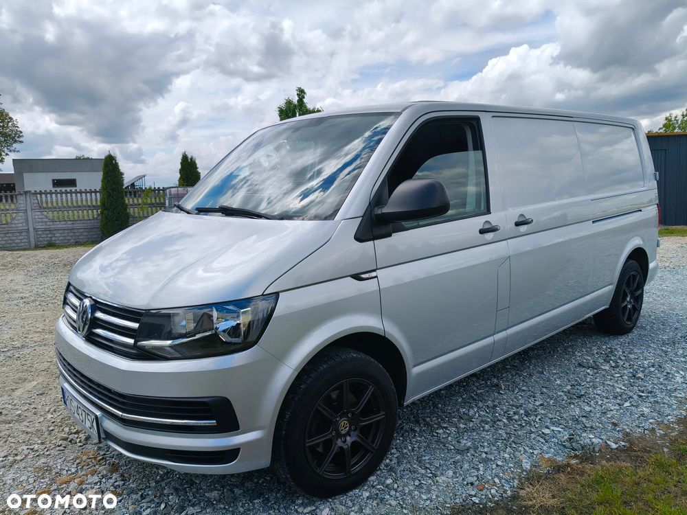 Volkswagen Transporter - 2