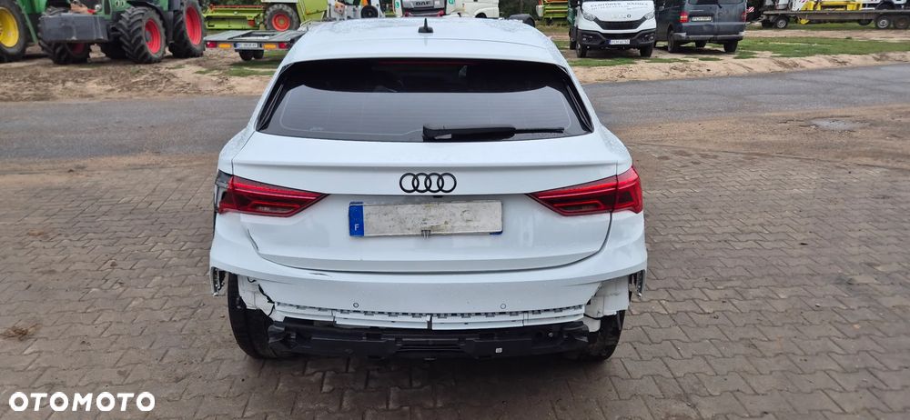 Audi Q3 Sportback 35 TDI S tronic - 17