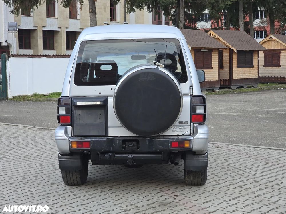 Mitsubishi Pajero Sport 2.5 TD+ Instyle - 19