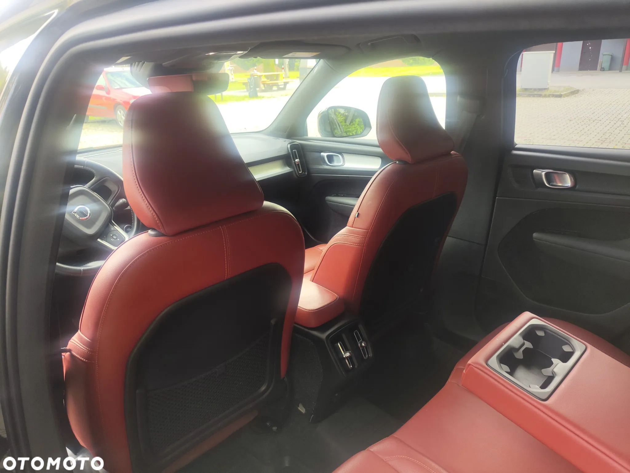 Volvo XC 40 - 33