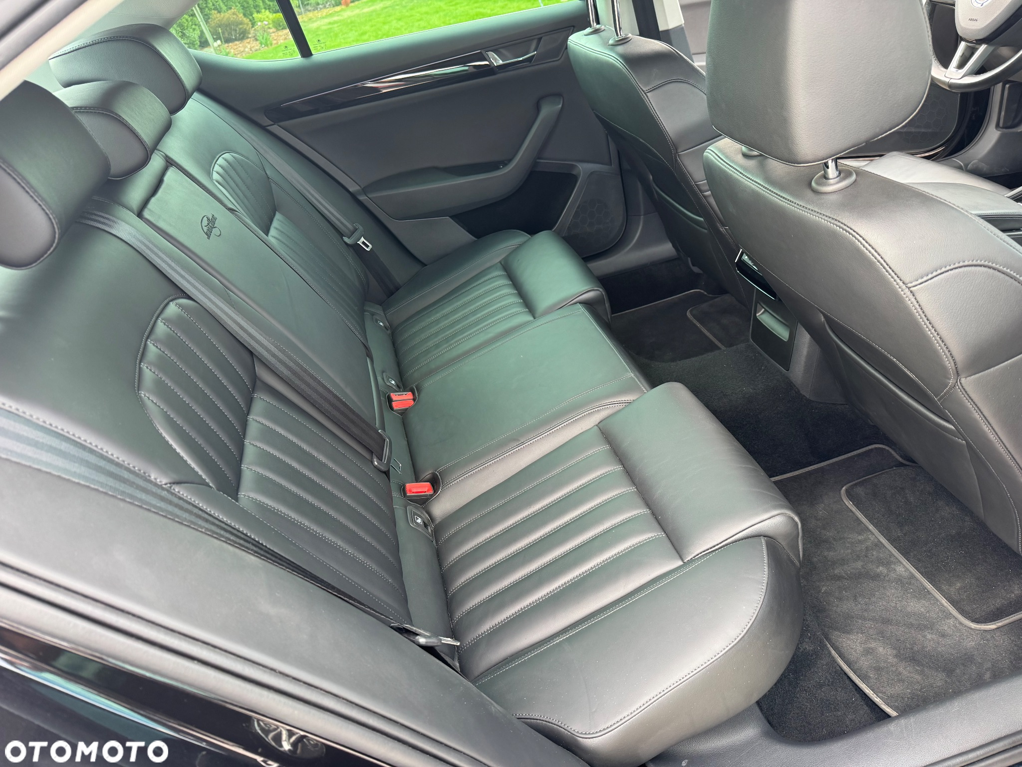 Skoda Superb 2.0 TDI 4x4 L&K DSG - 18