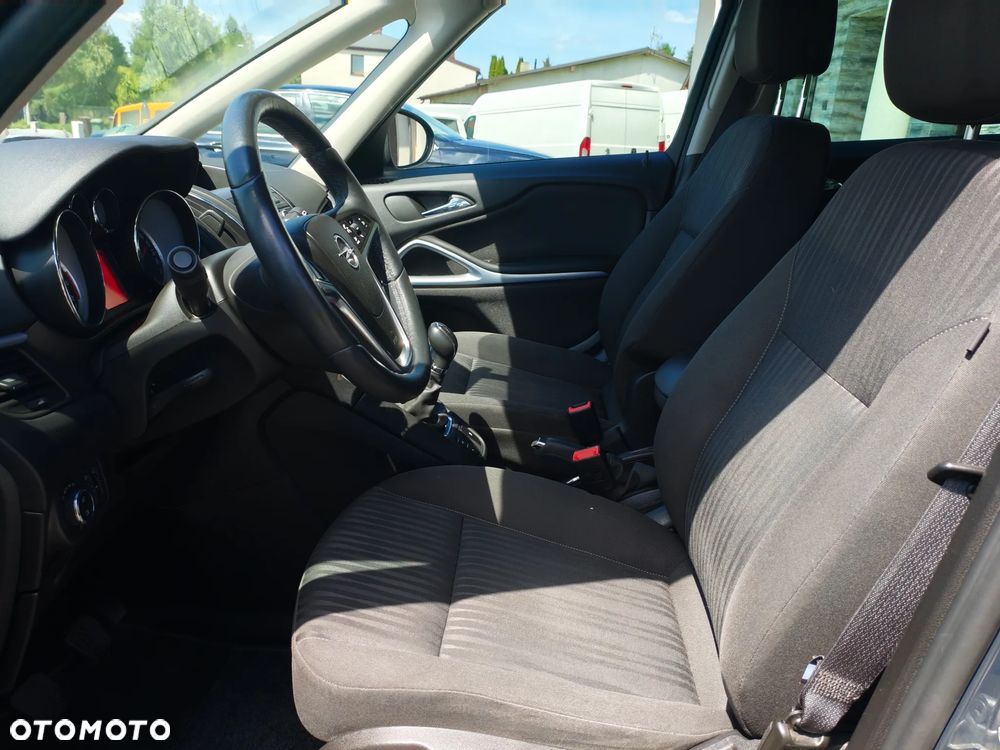 Opel Zafira 1.4 T Enjoy - 26