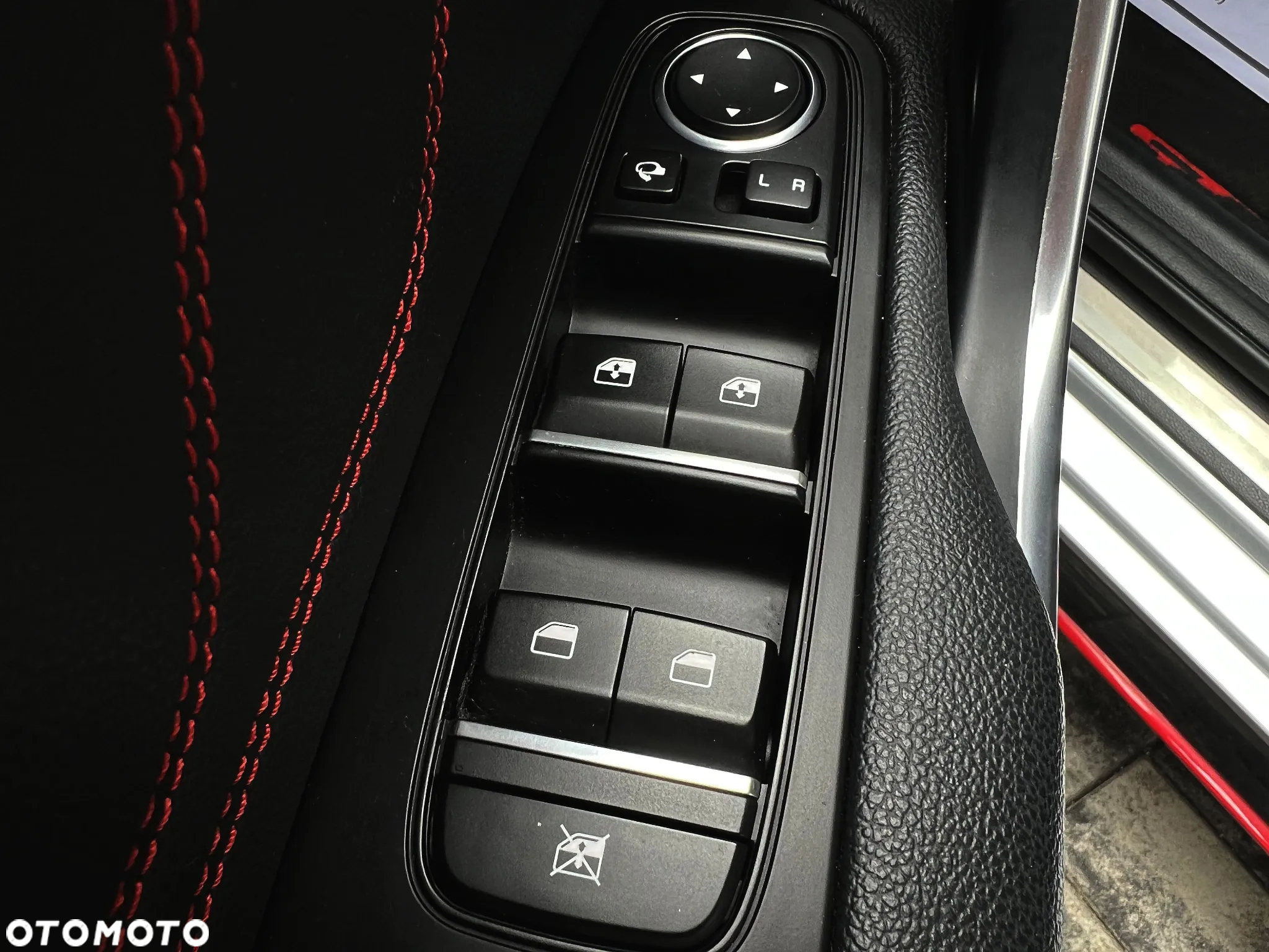 Kia ProCeed 1.6 T-GDI GT DCT - 22
