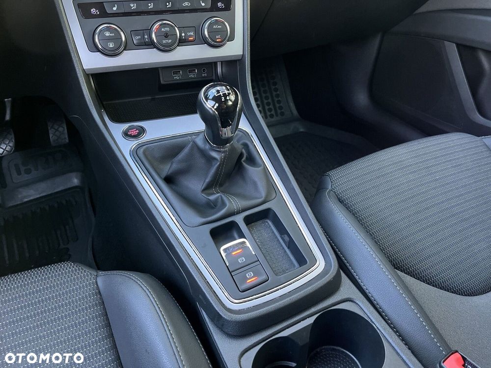 Seat Leon 1.4 TSI Xcellence S&S - 25