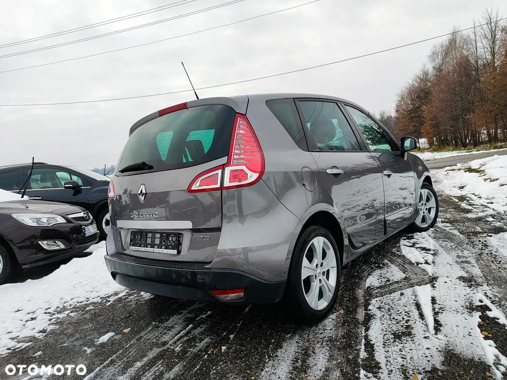 Renault Clio 1.2 16V Campus - 3