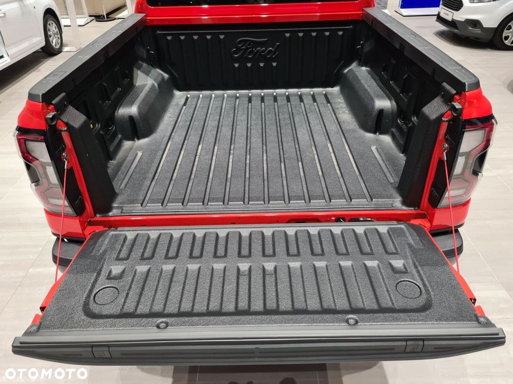 Ford 3.0 EcoBoost Twin-Turbo 292KM A10 e-4WD RAPTOR - 15