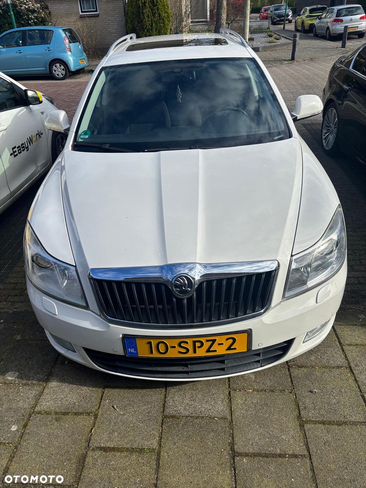 Skoda Octavia - 1