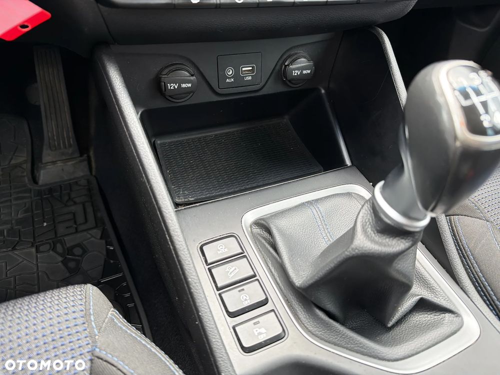 Hyundai Tucson 1.6 GDI BlueDrive Comfort 2WD - 26