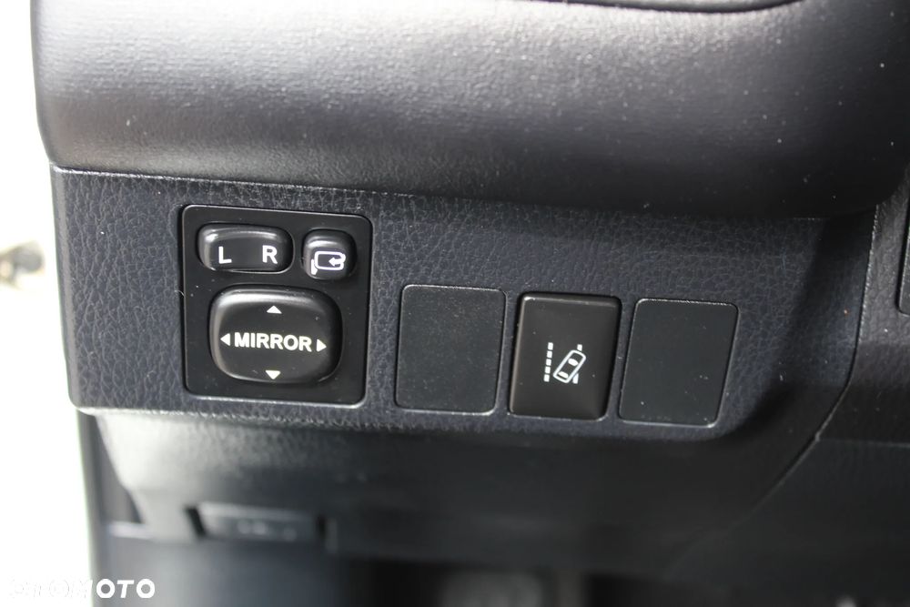 Toyota RAV4 - 27