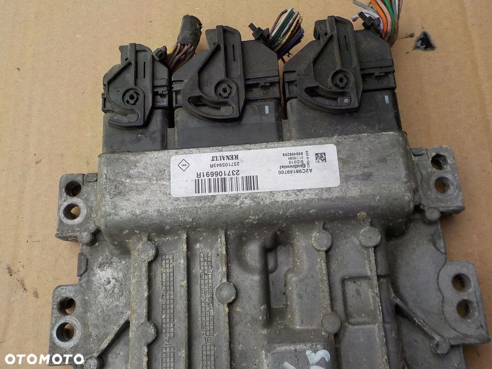sterownik silnika renault scenic III 1,5 dci 237106691R 2016r - 2