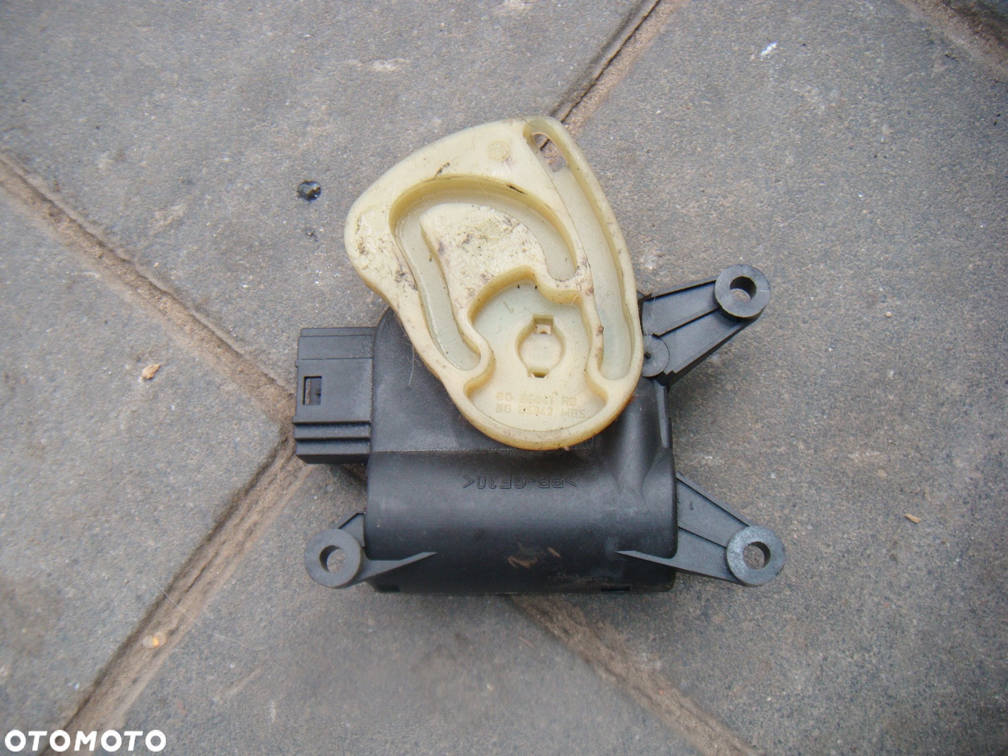 seat ibiza 4 6j 09r silnik  nagrzewnicy 0132801357 - 2