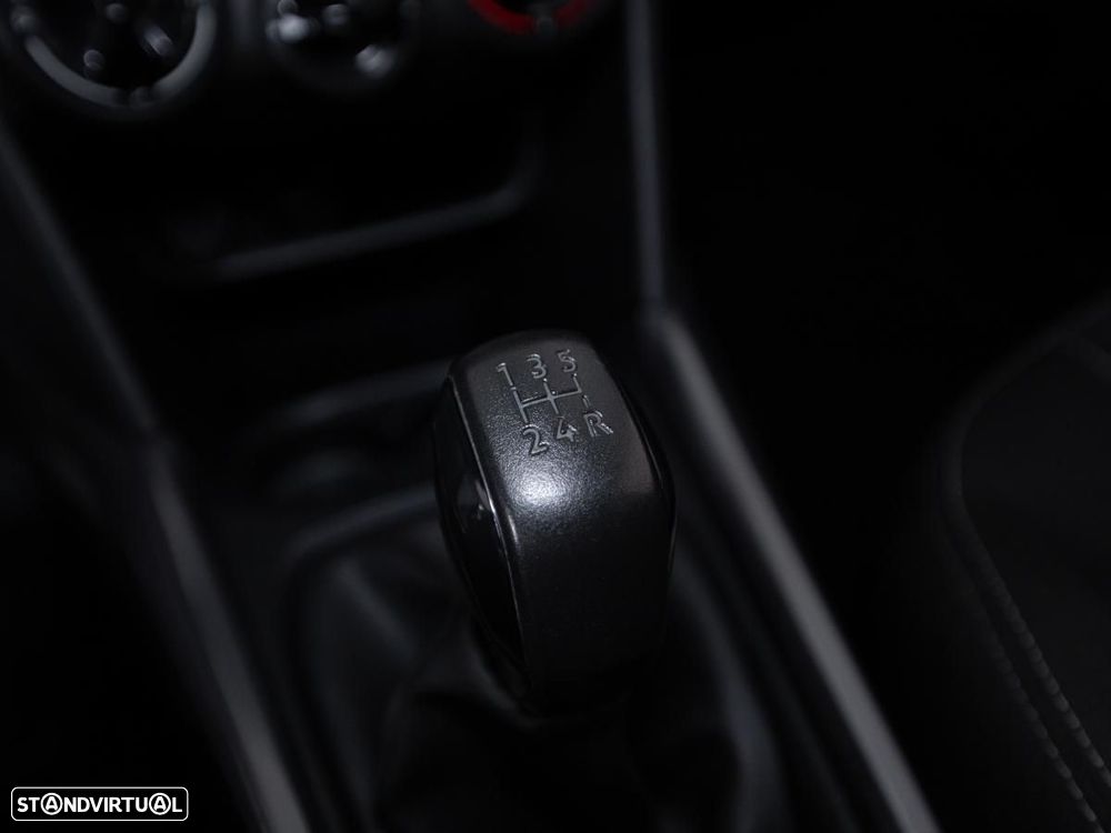 Peugeot 2008 - 16