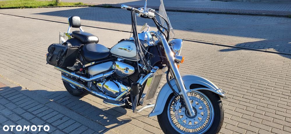 Suzuki VL 800 Volusia - 6