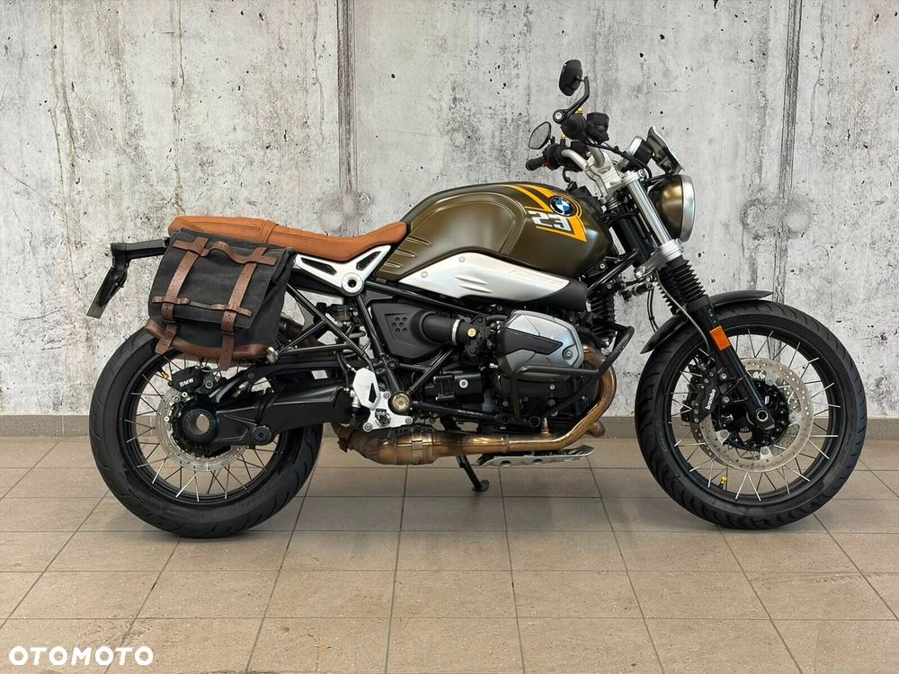 BMW R - 2