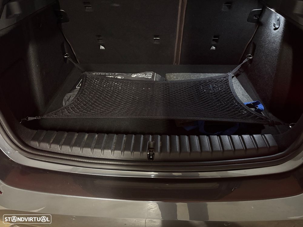 BMW 118 i Line Luxury Auto - 13