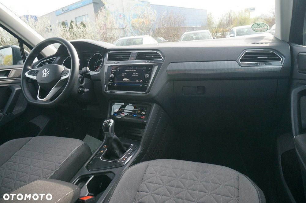 Volkswagen Tiguan 1.5 TSI EVO Life - 18