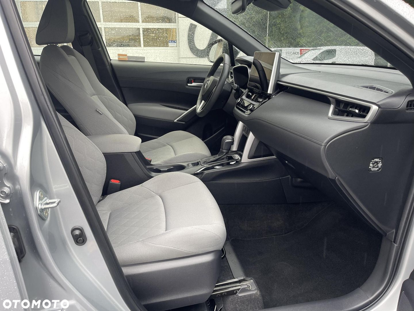 Toyota Corolla Cross - 8