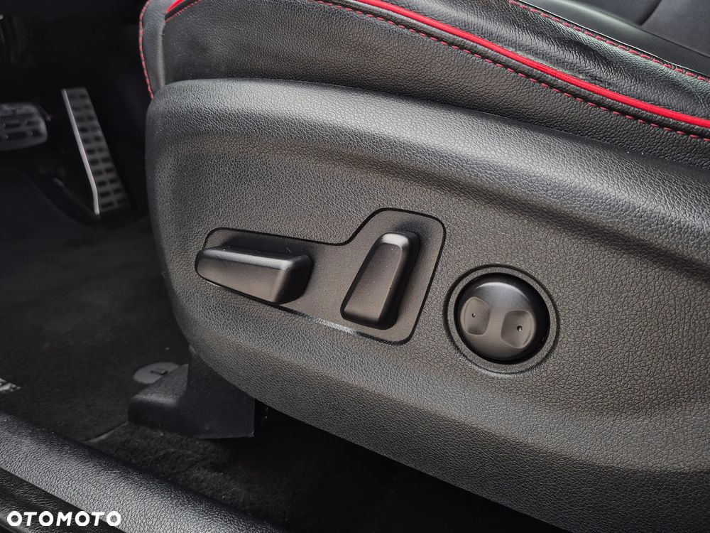 Kia Sportage 2.0 CRDI AWD Eco-Dynamics+ (48V M-H) GT LINE - 35