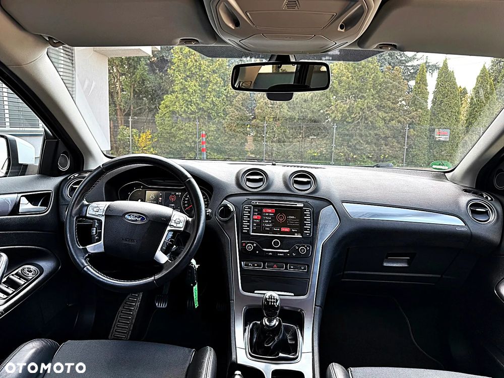 Ford Mondeo 2.0 TDCi Titanium - 21