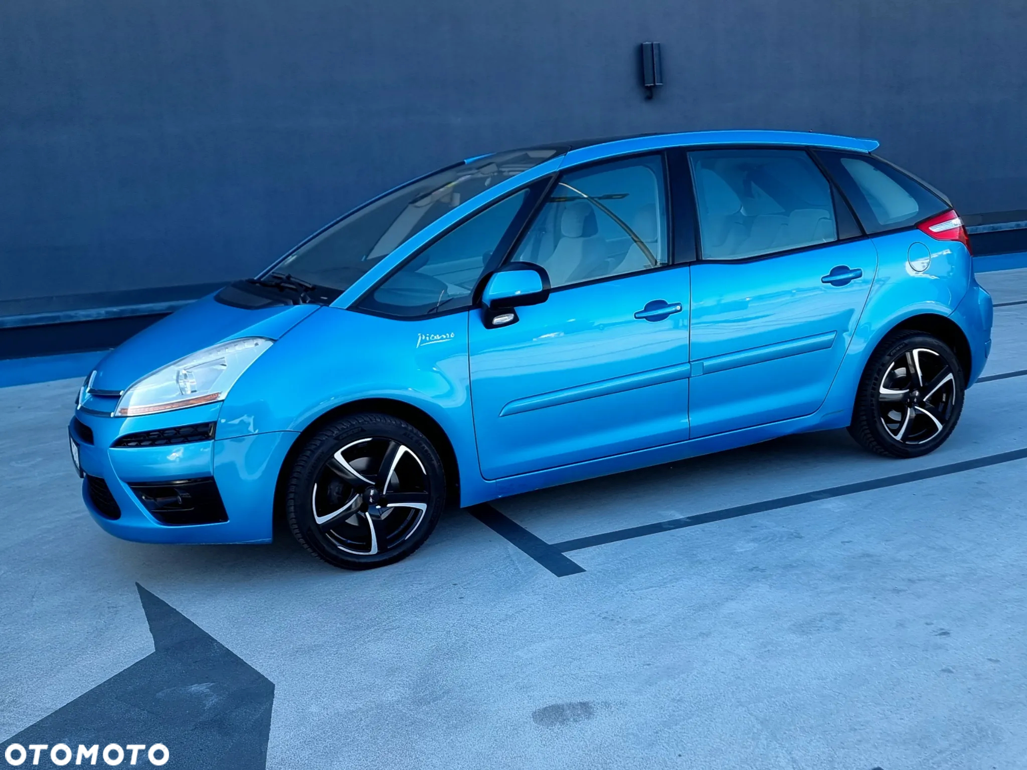 Citroën C4 Picasso 1.8 16V Confort - 16