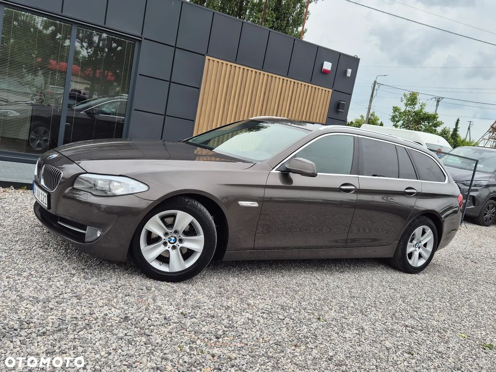 BMW Seria 5 520d - 5
