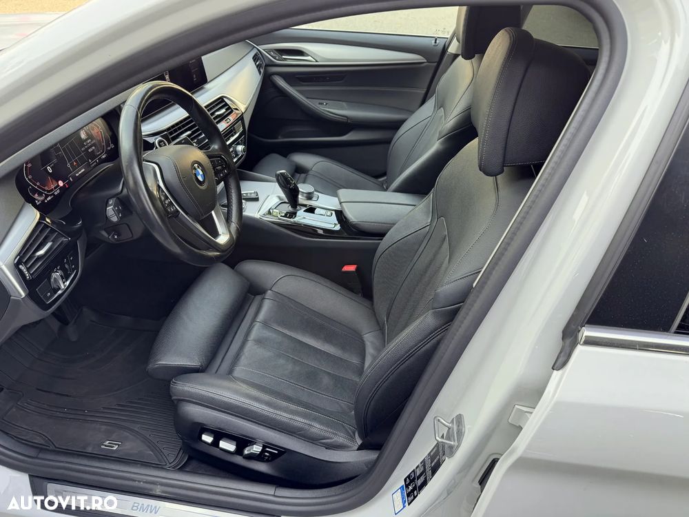 BMW Seria 5 520d xDrive Aut. Sport Line - 13