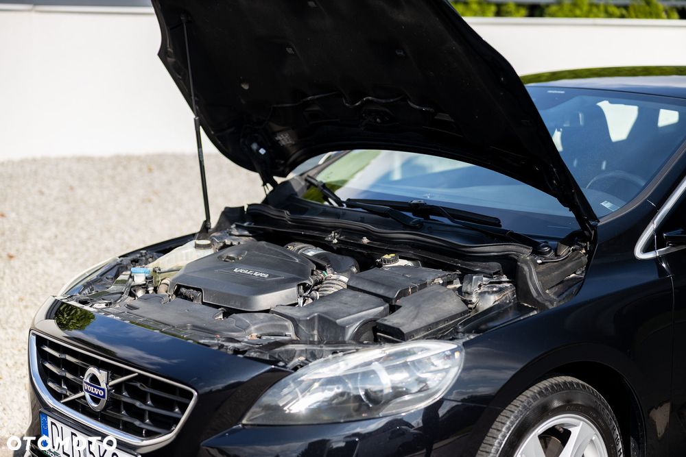 Volvo V40 T3 Momentum - 31