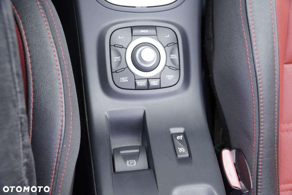 Renault Megane 2.0 16V Dynamique CVT - 18