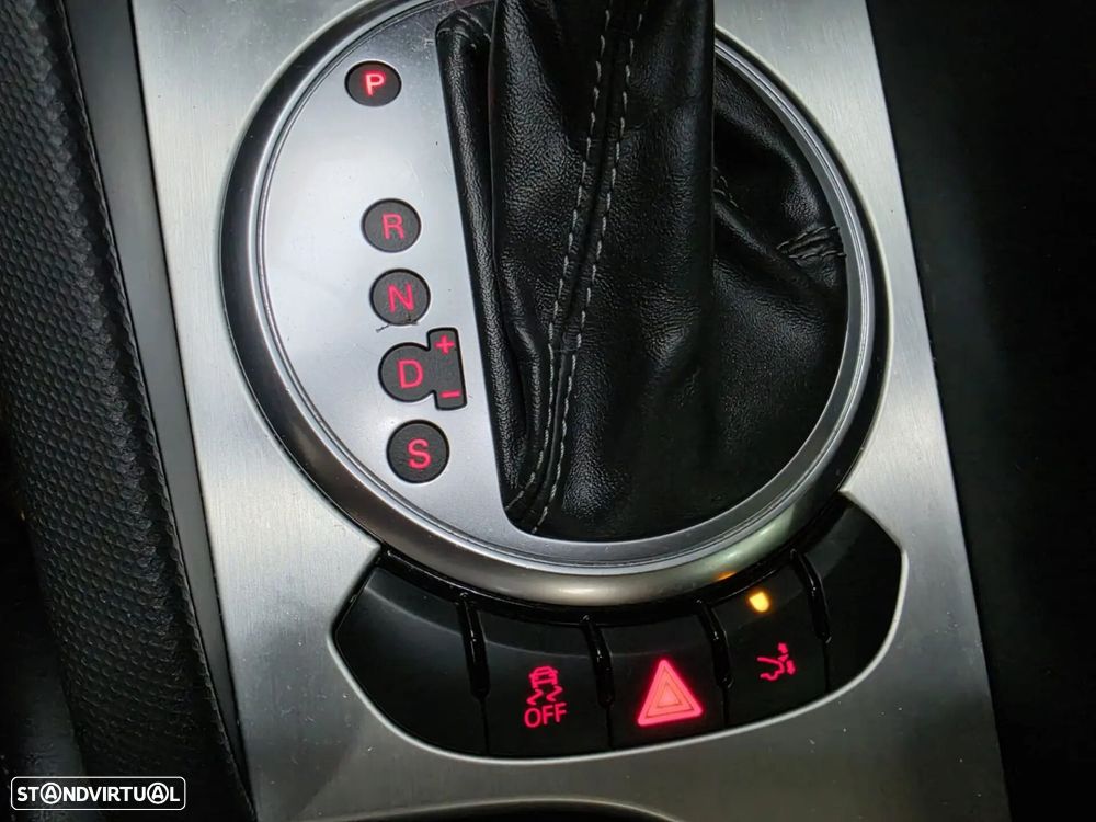 Audi TT Coupé 2.0 TDI ultra quattro S tronic - 23