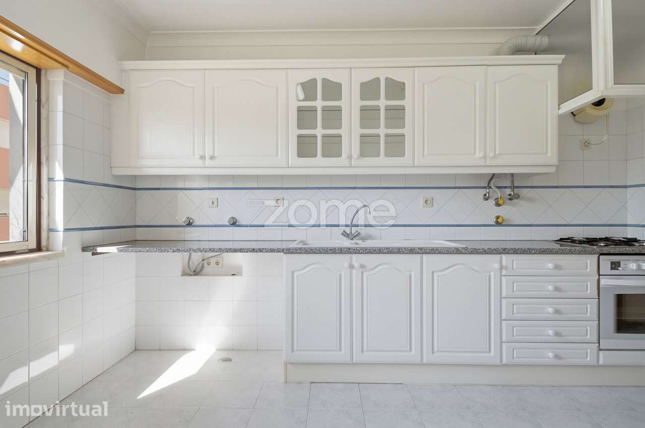 Apartamento T2 localizado na Abóboda - Grande imagem: 4/21